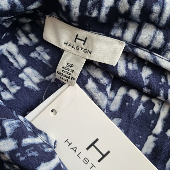 Long-Sleeve Button-Front Blouse S/P - Picture 6 of 6